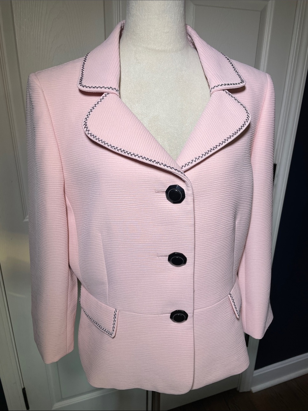 Tahari ASL Light Pink Blazer Black Trim Structured Suit Jacket Size 14